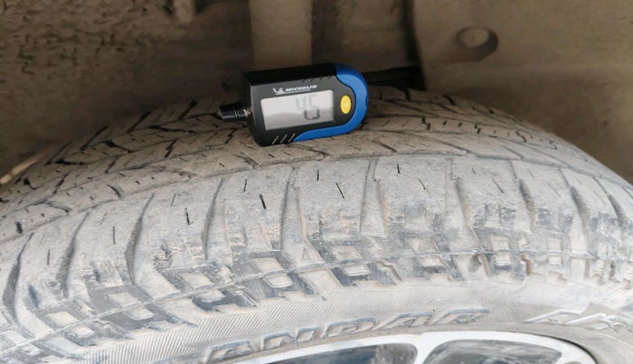 2018 Renault Duster RXS CVT, Petrol, Automatic, 1,06,654 km, tyre