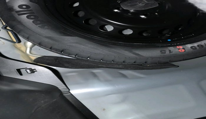 2022 Maruti Baleno ZETA PETROL 1.2, Petrol, Manual, 15,432 km, tyre