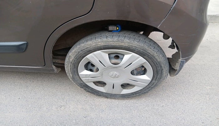 2012 Maruti Wagon R 1.0 VXI, Petrol, Manual, 78,273 km, tyre