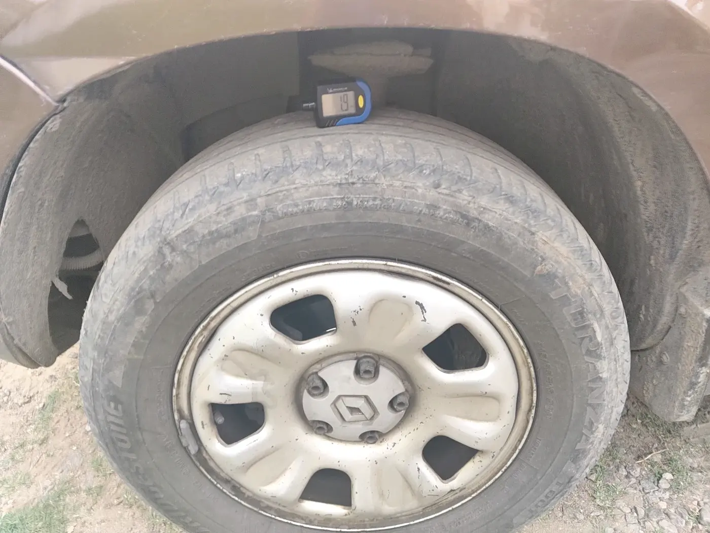 2014 Renault Duster 85 PS RXL DIESEL, Diesel, Manual, 3,10,000 km, tyre