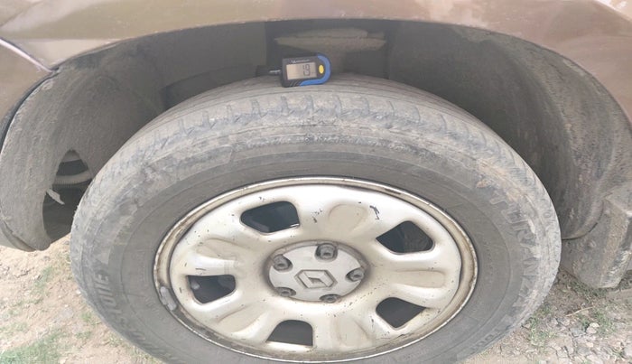 2014 Renault Duster 85 PS RXL DIESEL, Diesel, Manual, 3,06,411 km, tyre