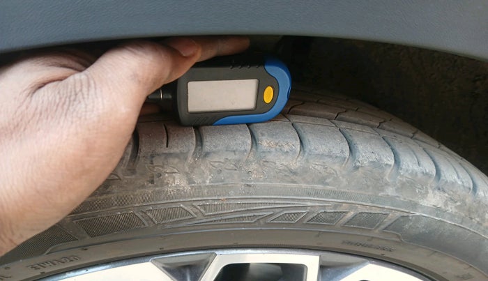 2022 Skoda KUSHAQ STYLE 1.0L TSI MT, Petrol, Manual, 65,953 km, tyre