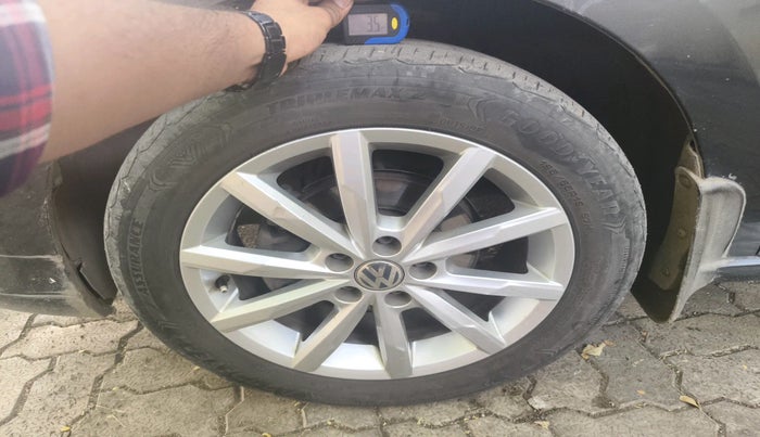 2018 Volkswagen Vento 1.2 TSI HIGHLINE PLUS AT, Petrol, Automatic, 79,869 km, tyre