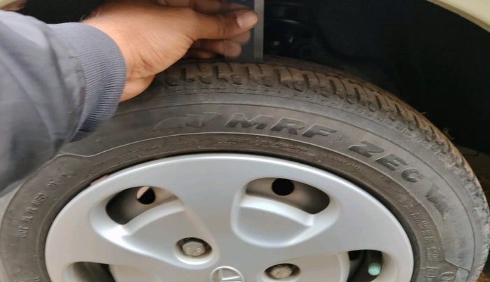 2013 Tata Nano LX, Petrol, Manual, 18,538 km, tyre