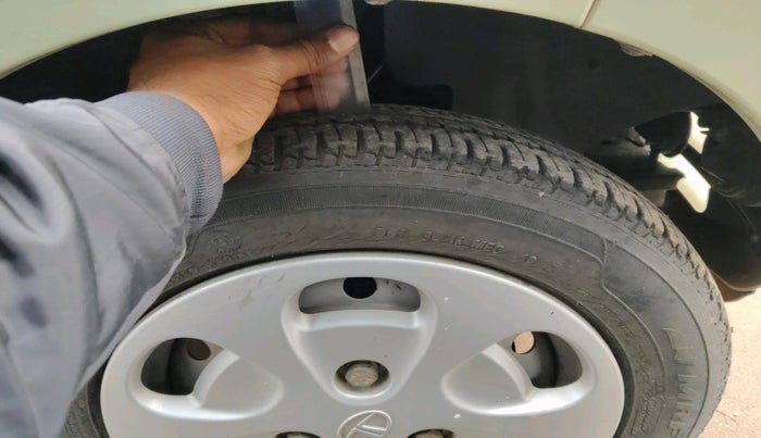 2013 Tata Nano LX, Petrol, Manual, 18,538 km, tyre