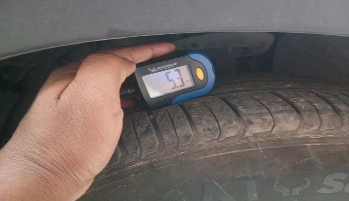 2021 KIA SONET HTK PLUS 1.2, Petrol, Manual, 78,555 km, tyre