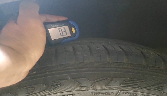 2013 Honda Amaze 1.2L I-VTEC S, Petrol, Manual, 57,284 km, tyre