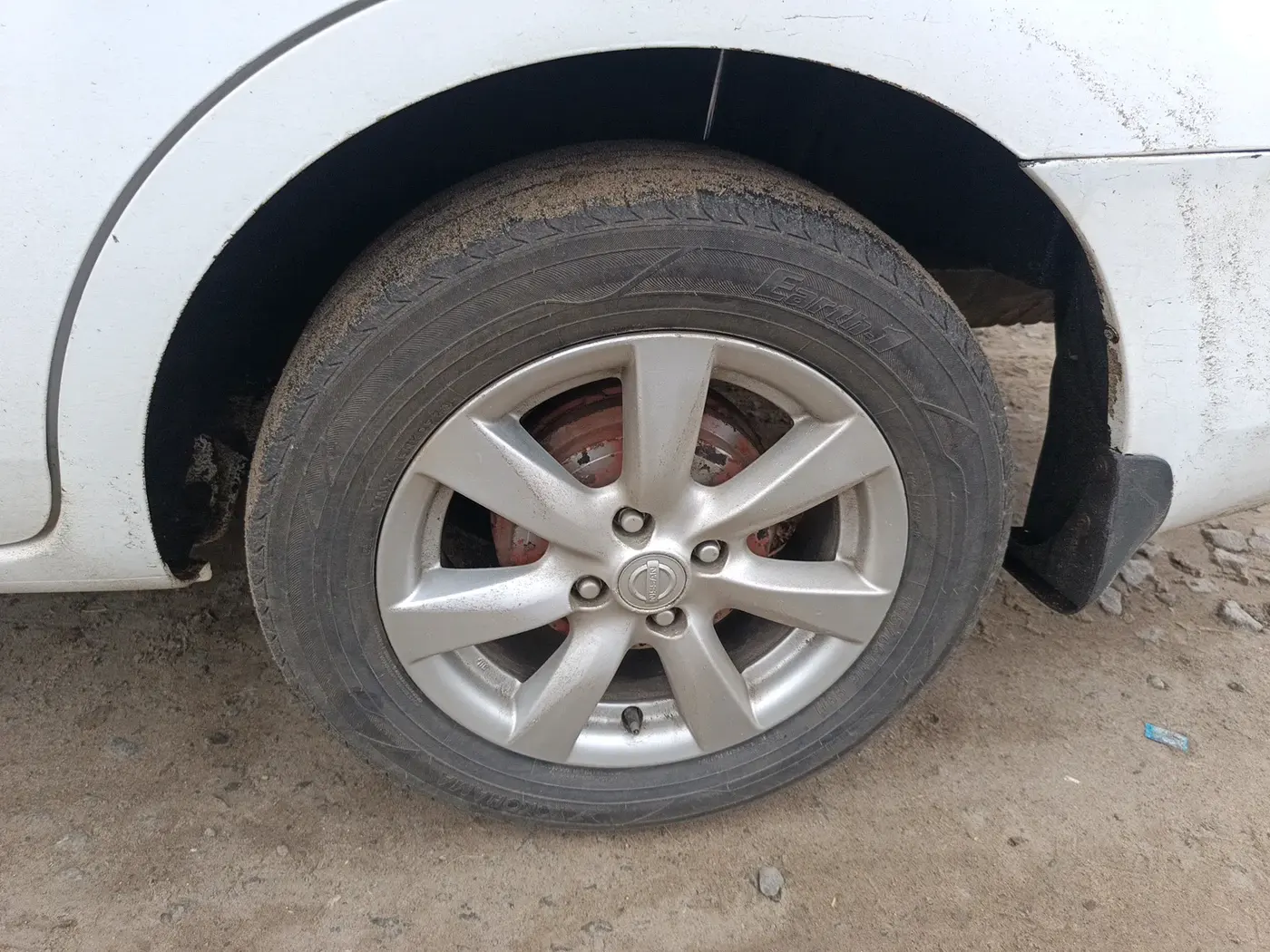 2012 Nissan Sunny XV DIESEL, Diesel, Manual, 1,22,600 km, tyre