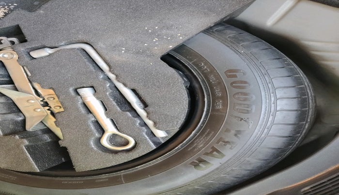 2018 Honda WR-V 1.5L I-DTEC VX MT, Diesel, Manual, 73,258 km, tyre