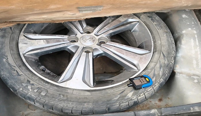 2019 Hyundai Verna 1.6 VTVT SX, Petrol, Manual, 73,139 km, tyre