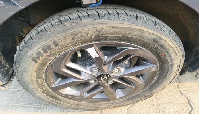 2021 Hyundai GRAND I10 NIOS SPORTZ 1.2 KAPPA VTVT, Petrol, Manual, 43,427 km, tyre