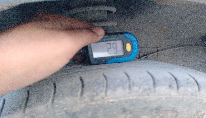 2020 Maruti Alto VXI, Petrol, Manual, 55,604 km, tyre