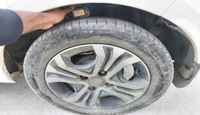 2019 Tata Tiago XZ PETROL, Petrol, Manual, 70,666 km, tyre