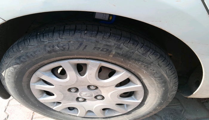 2011 Hyundai i20 MAGNA 1.4 CRDI, Diesel, Manual, 1,08,074 km, tyre