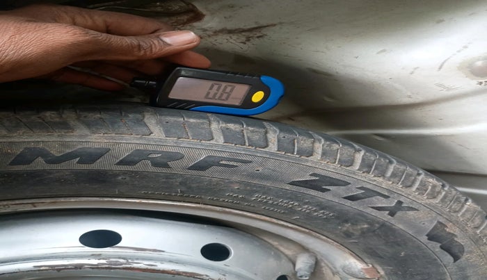 2010 Maruti Alto LXI, Petrol, Manual, 89,147 km, tyre