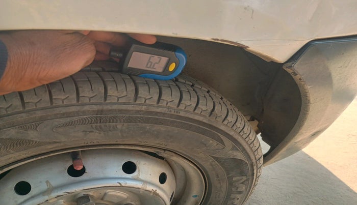 2010 Maruti Alto LXI, Petrol, Manual, 89,147 km, tyre