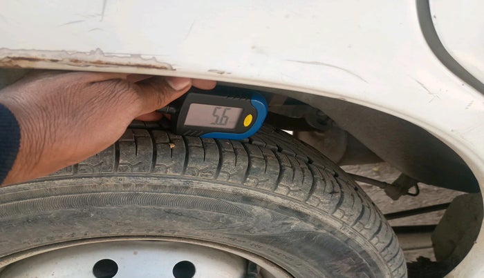 2010 Maruti Alto LXI, Petrol, Manual, 89,147 km, tyre