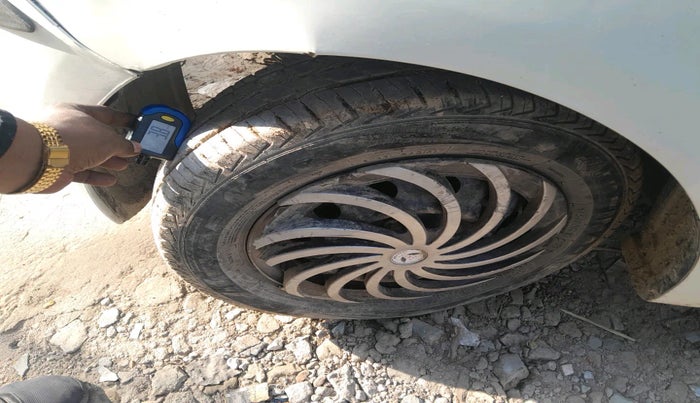 2011 Hyundai i10 MAGNA 1.2, Petrol, Manual, 92,008 km, tyre