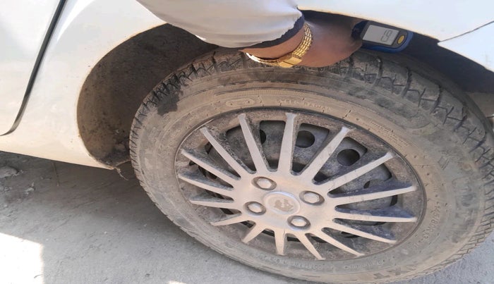 2011 Hyundai i10 MAGNA 1.2, Petrol, Manual, 92,008 km, tyre