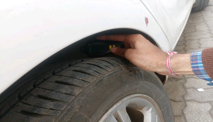 2011 Hyundai i20 ASTA 1.2, Petrol, Manual, 1,31,737 km, tyre