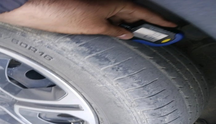 2019 Tata NEXON KRAZ MT DIESEL, Diesel, Manual, 94,249 km, tyre