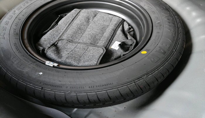 2023 KIA SONET X LINE 1.0 TURBO PETROL DCT, Petrol, Automatic, 9,794 km, tyre