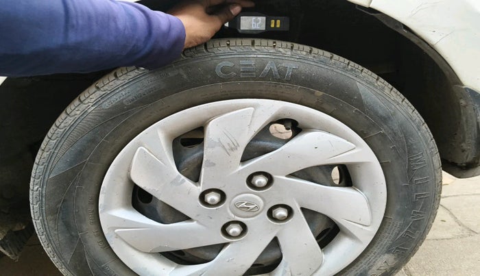 2019 Hyundai NEW SANTRO SPORTZ CNG, Petrol, Manual, 83,398 km, tyre