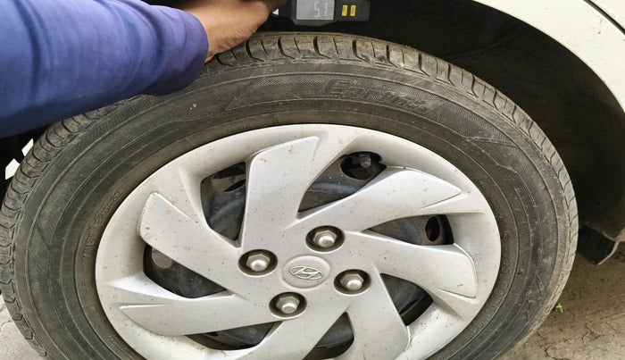 2019 Hyundai NEW SANTRO SPORTZ CNG, Petrol, Manual, 83,398 km, tyre