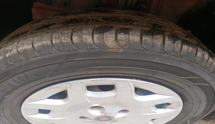 2014 Fiat Grand Punto DYNAMIC 1.3, Diesel, Manual, 59,519 km, tyre