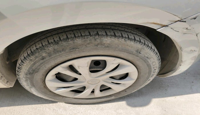 2018 Maruti Swift VXI, Petrol, Manual, 31,867 km, tyre