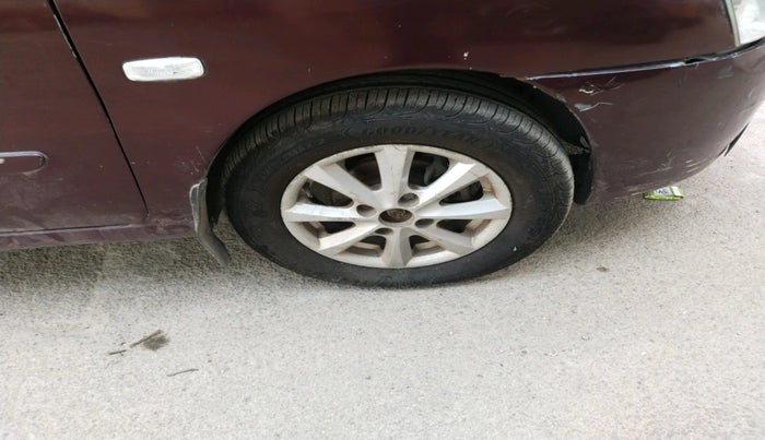 2011 Tata Indigo ECS VX CR4, Diesel, Manual, 1,20,000 km, tyre