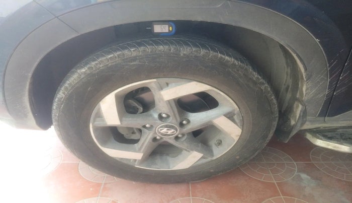 2020 Hyundai VENUE SX 1.0 (O) TURBO, Petrol, Manual, 46,501 km, tyre