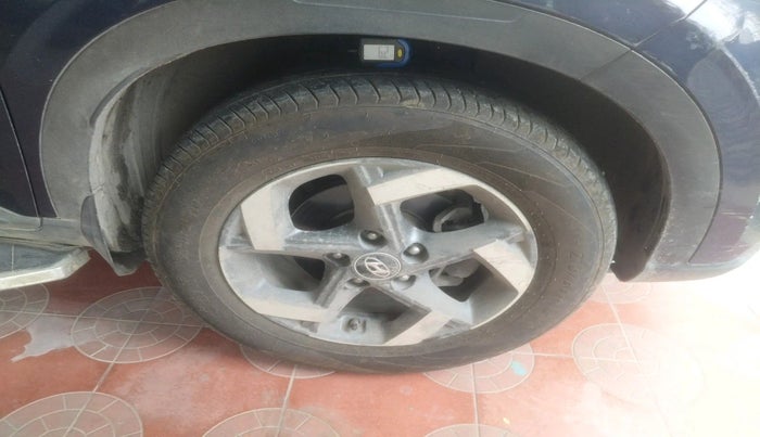 2020 Hyundai VENUE SX 1.0 (O) TURBO, Petrol, Manual, 46,501 km, tyre