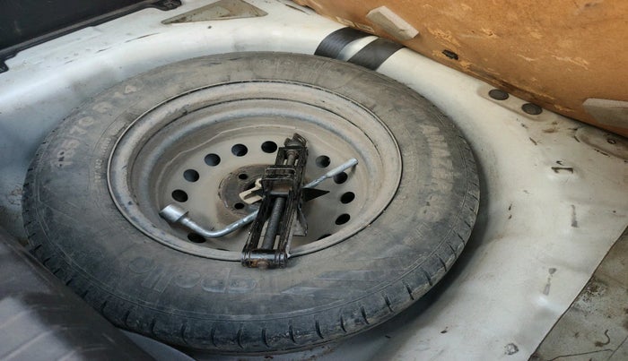 2017 Hyundai Elite i20 SPORTZ 1.2, Petrol, Manual, 1,00,268 km, tyre