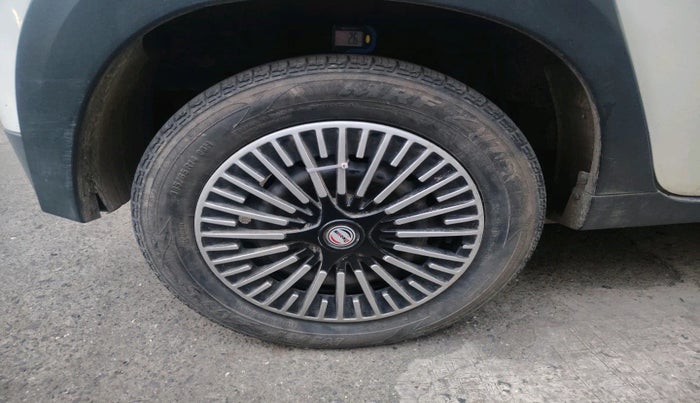 2018 Mahindra KUV 100 NXT K2+ P 6 STR, Petrol, Manual, 55,777 km, tyre