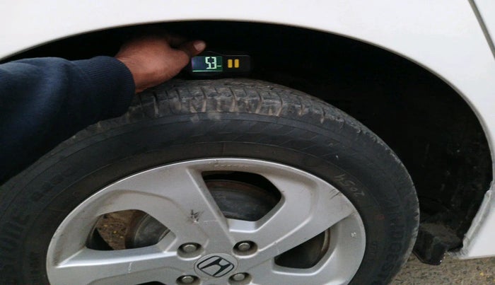 2015 Honda City 1.5L I-VTEC VX, Petrol, Manual, 37,070 km, tyre