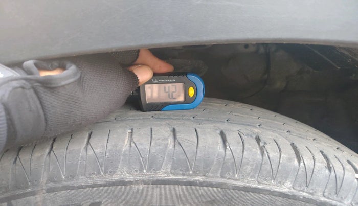 2021 KIA SONET HTX PLUS 1.0 IMT, Petrol, Manual, 43,599 km, tyre