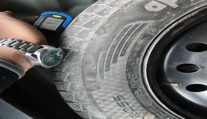 2022 Toyota URBAN CRUISER HYRYDER V AWD NEO DRIVE, Petrol, Manual, 69,171 km, tyre