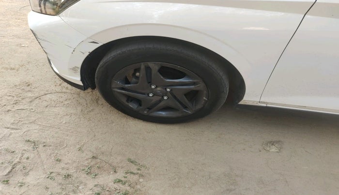 2022 Hyundai NEW I20 SPORTZ 1.2 MT, Petrol, Manual, 86,907 km, tyre