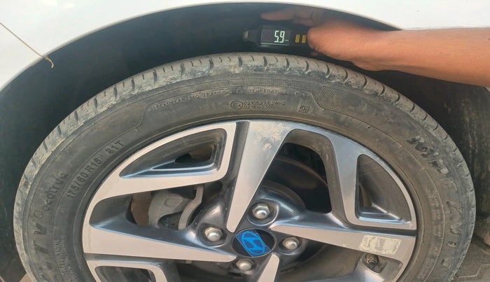 2024 Hyundai AURA SX 1.2 CNG, Petrol, Manual, 16,998 km, tyre