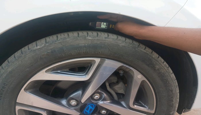 2024 Hyundai AURA SX 1.2 CNG, Petrol, Manual, 16,998 km, tyre