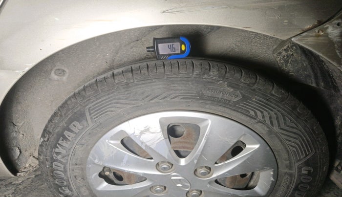 2011 Hyundai i10 MAGNA 1.2, Petrol, Manual, 93,671 km, tyre