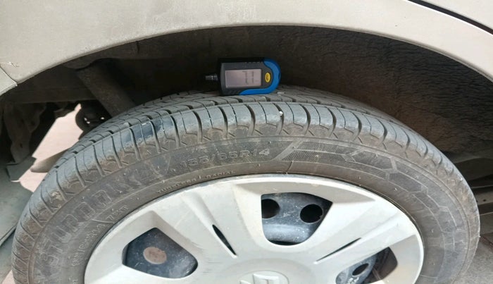 2013 Maruti Wagon R 1.0 VXI, Petrol, Manual, 1,09,225 km, tyre