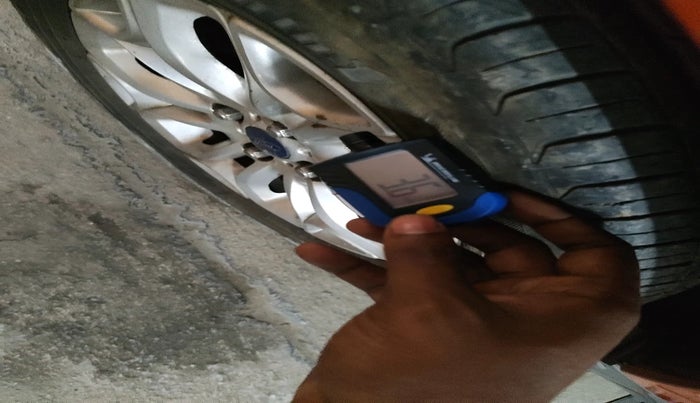 2015 Ford Ecosport TITANIUM 1.5L PETROL AT, Petrol, Automatic, 69,120 km, tyre