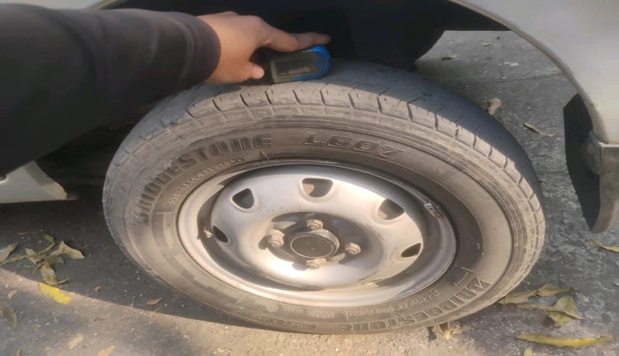 2019 Maruti Eeco 5 STR WITH A/C+HTR CNG, Petrol, Manual, 1,71,421 km, tyre