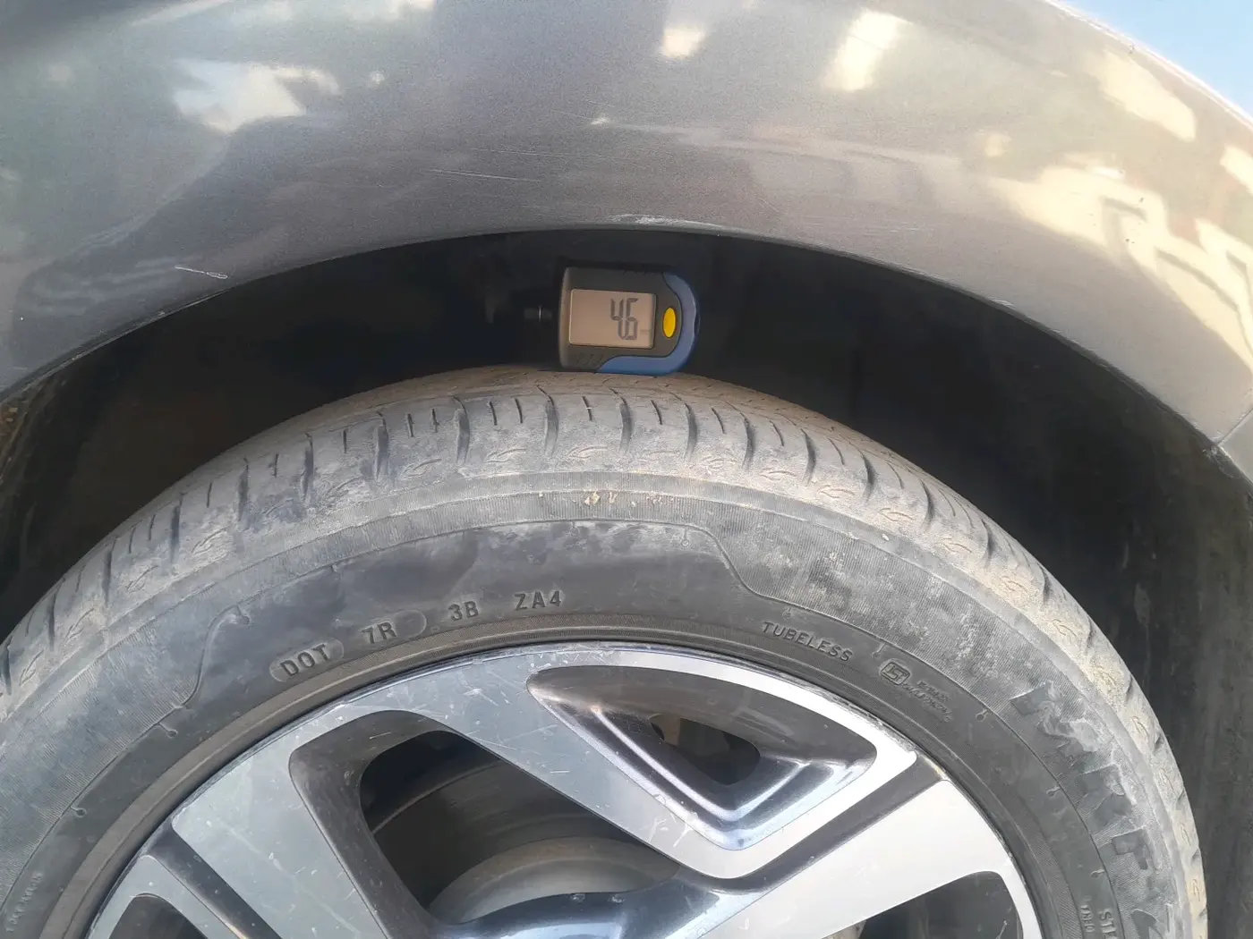 2022 Hyundai AURA SX 1.2, Petrol, Manual, 62,174 km, tyre