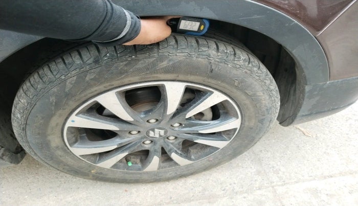 2018 Maruti S Cross ZETA 1.3, Diesel, Manual, 92,553 km, tyre