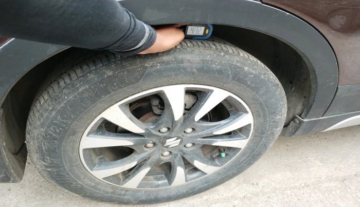 2018 Maruti S Cross ZETA 1.3, Diesel, Manual, 92,553 km, tyre