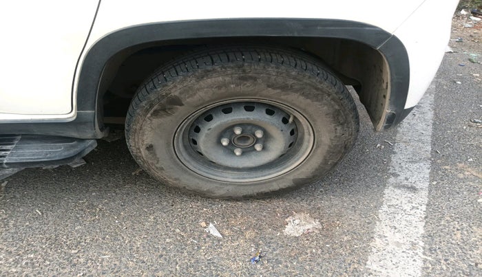 2023 Mahindra BOLERO NEO N 8, Diesel, Manual, 30,507 km, tyre