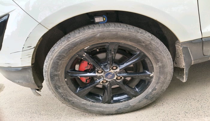 2019 Ford Ecosport TITANIUM 1.5L PETROL, Petrol, Manual, 1,07,251 km, tyre